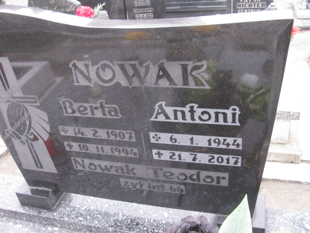 Berta Nowak 1907 Ruda Śląska Kochłowice - Grobonet - Wyszukiwarka osób pochowanych