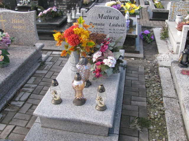 Grób Mariusz Matura
